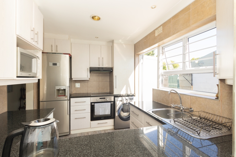 3 Bedroom Property for Sale in Edgemead Western Cape